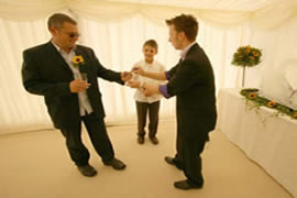 wedding magician
